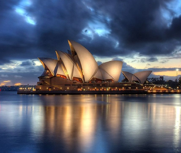 Business class flights to Oceania